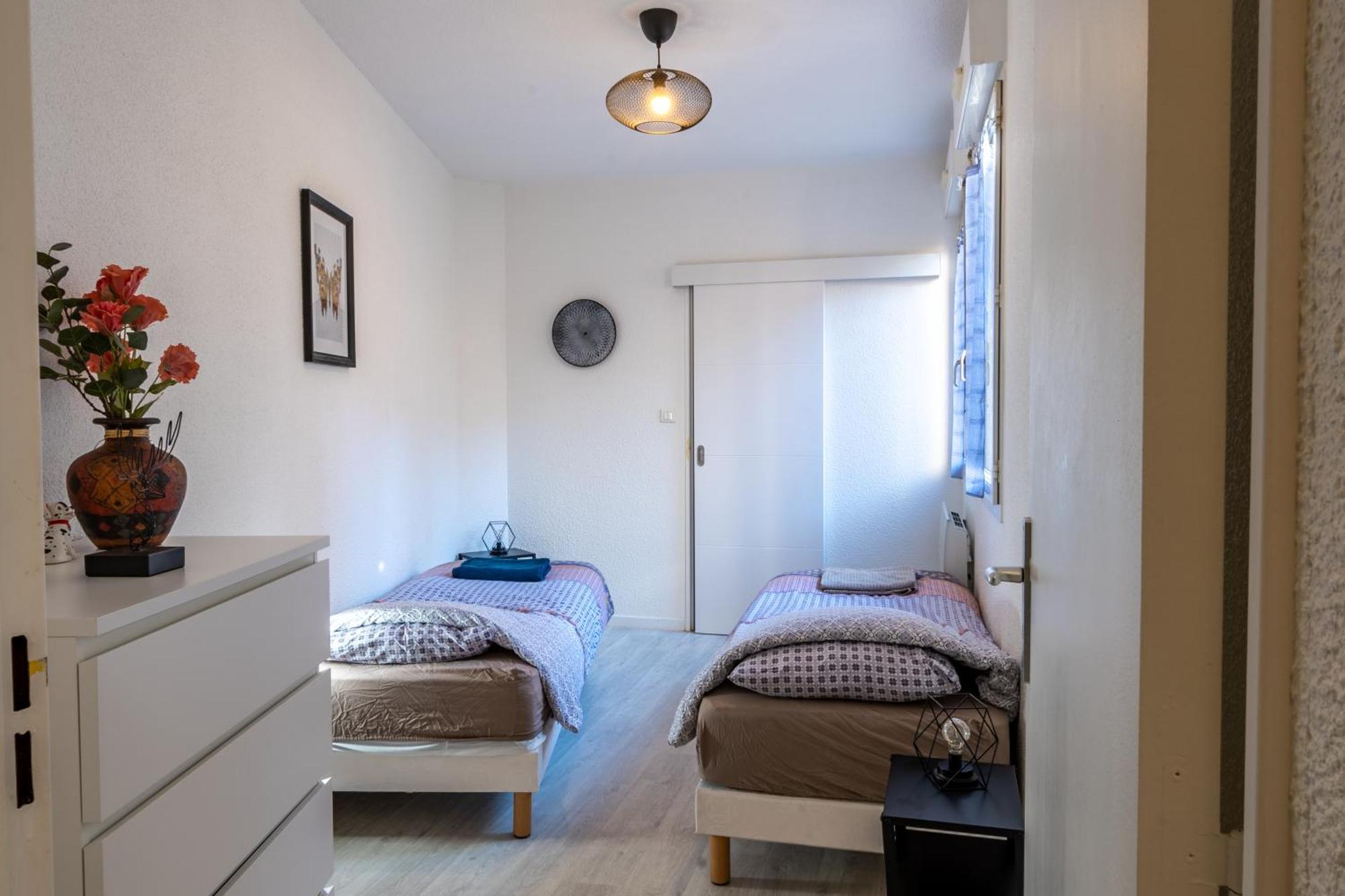 LE LYS- Appartement T3 tout equipé, vue imprenable sur le château de lourdes Lourdes Exterior foto