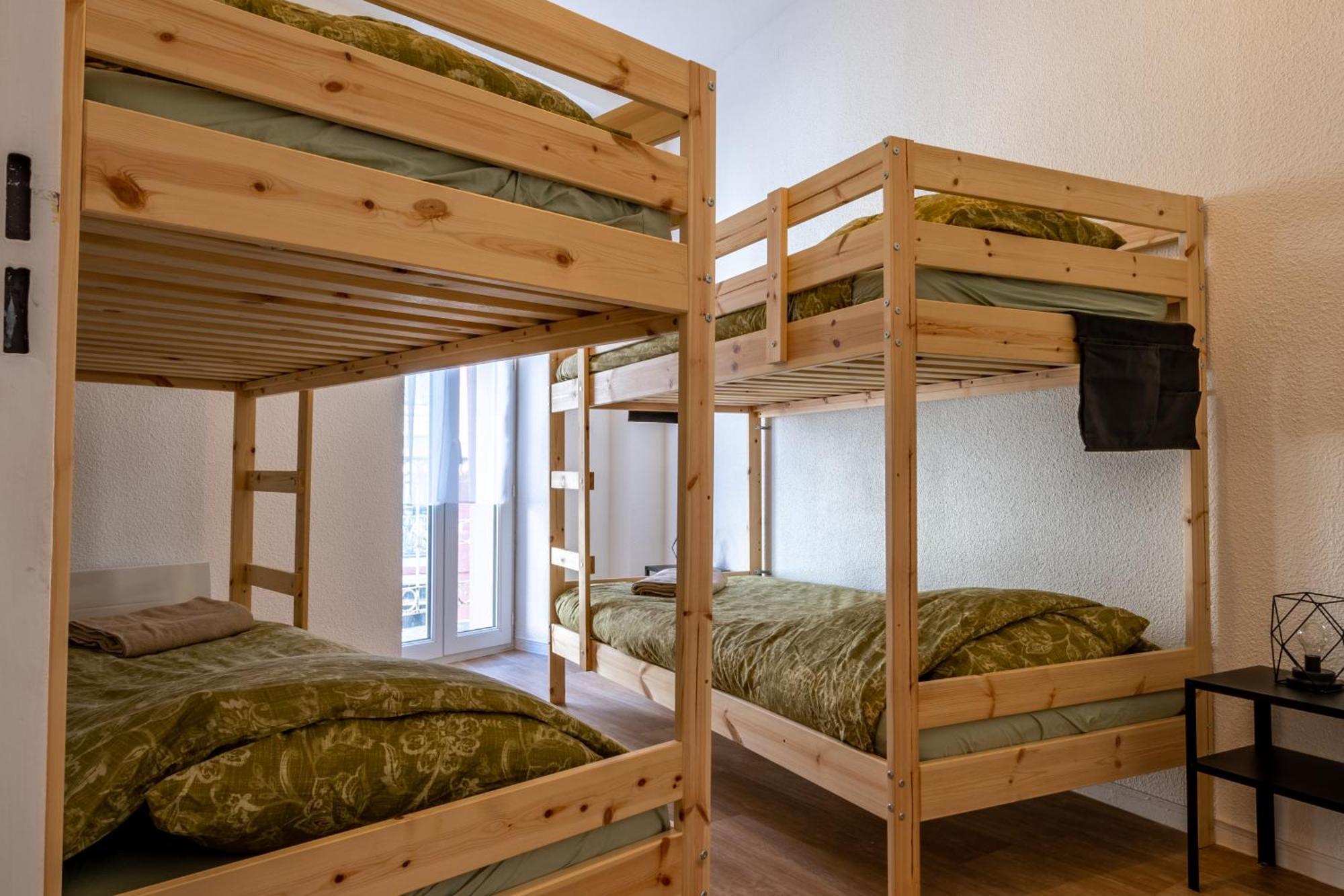 LE LYS- Appartement T3 tout equipé, vue imprenable sur le château de lourdes Lourdes Exterior foto
