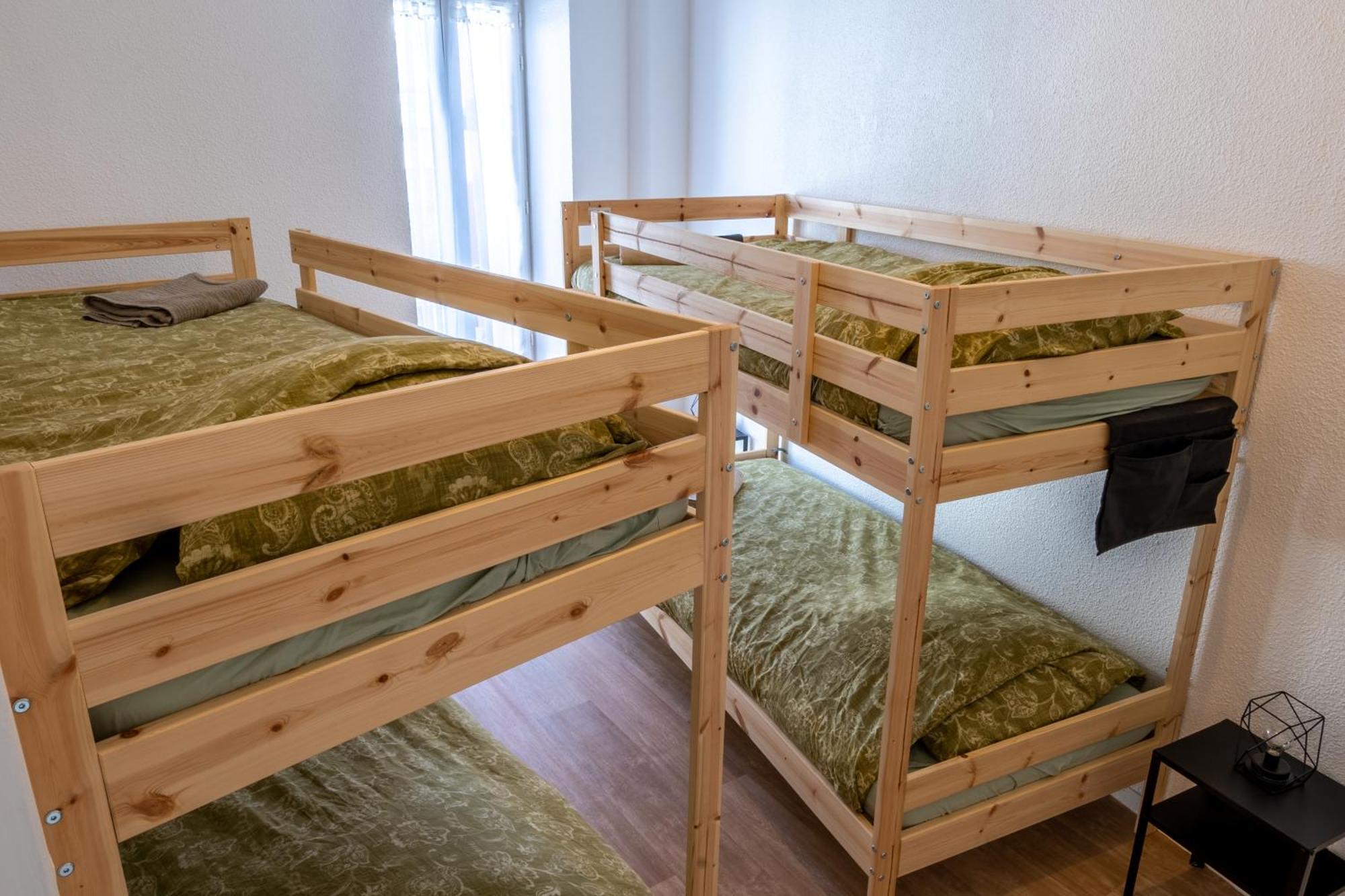 LE LYS- Appartement T3 tout equipé, vue imprenable sur le château de lourdes Lourdes Exterior foto